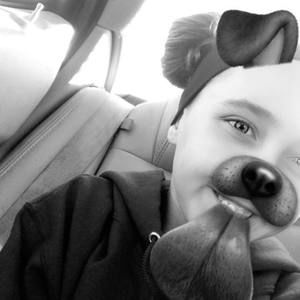 Meet your Posher, Madelyn